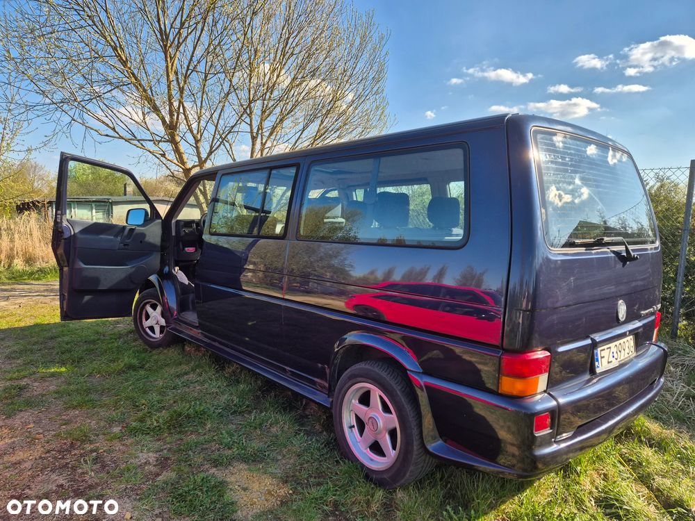 Volkswagen Caravelle GL - 5