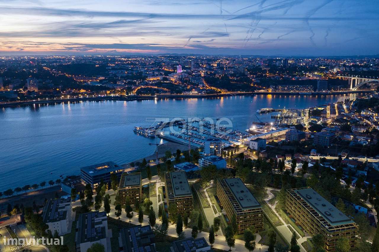 T3 - Empreendimento Marina Douro 2 - B - Grande imagem: 2/18