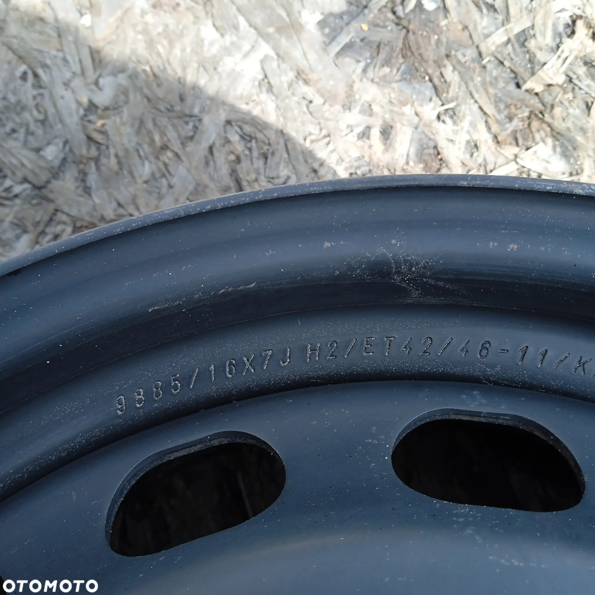 Felga 5x112 16" 7J ET42 - 3