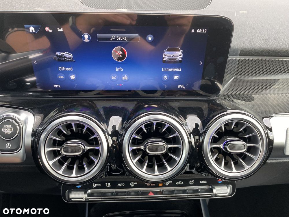 Mercedes-Benz GLB - 19