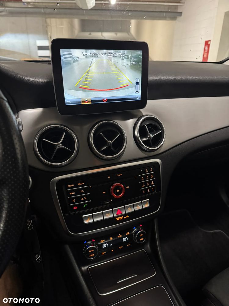 Mercedes-Benz CLA 200 (CDI) d 7G-DCT AMG Line - 11