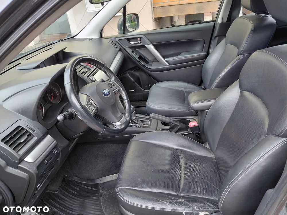 Subaru Forester 2.0XT Platinum Lineartronic - 9