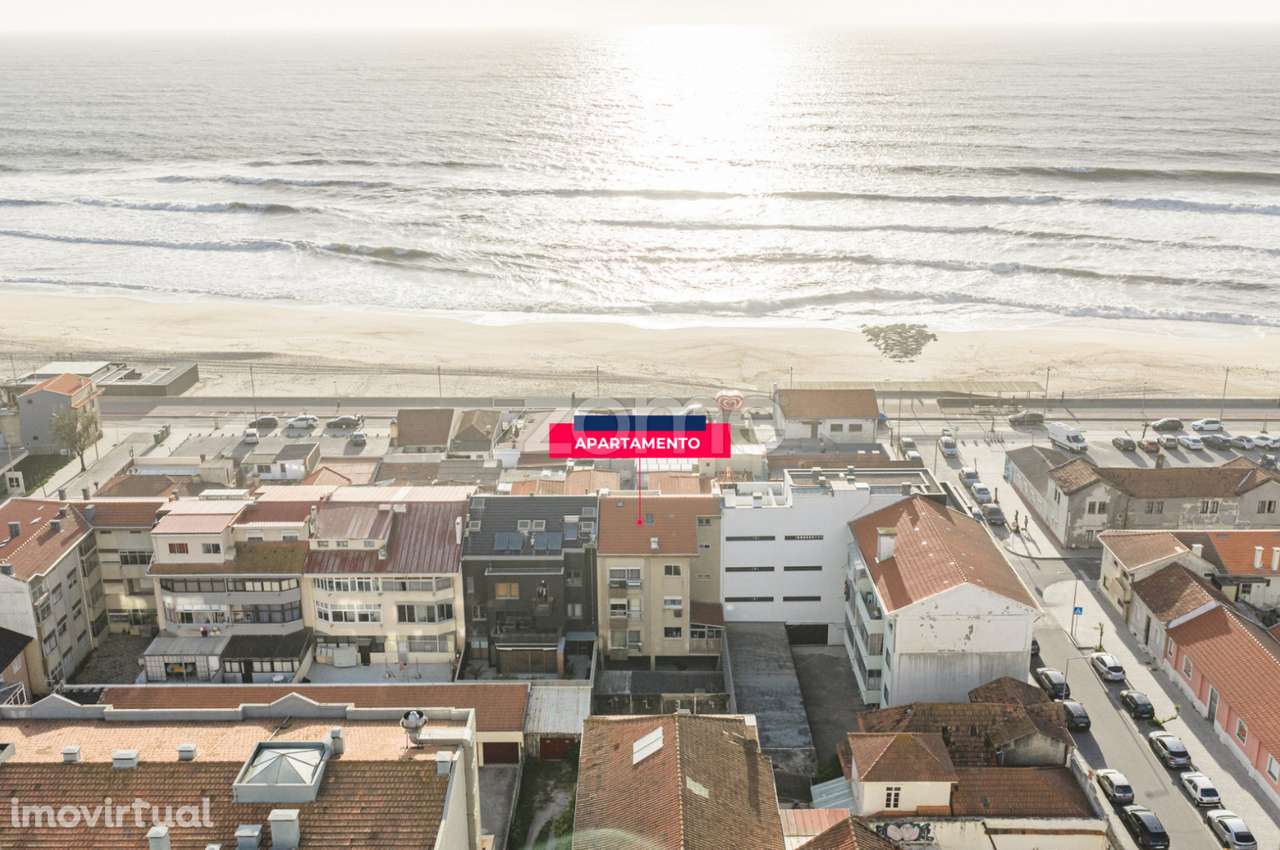 Apartamento T2 com Terraço Vista Mar - Espinho - Grande imagem: 2/28