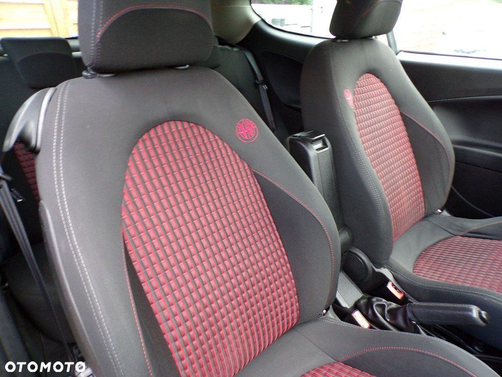 Alfa Romeo Mito - 28