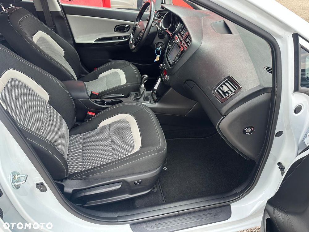 Kia Ceed 1.6 GDI ISG Vision - 7