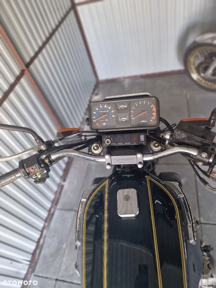 Kawasaki KZ - 4