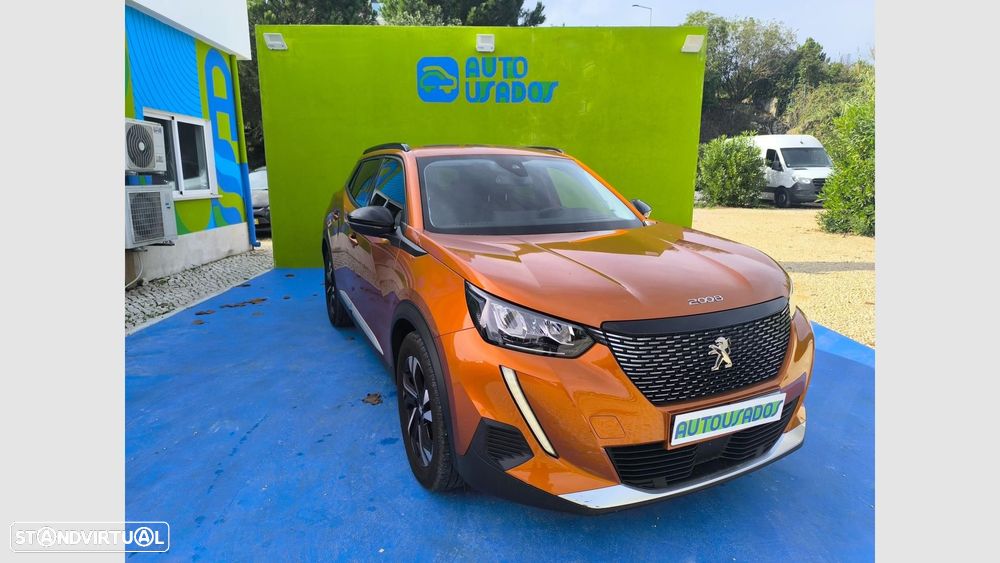 Peugeot 2008 1.2 PureTech Allure - 2