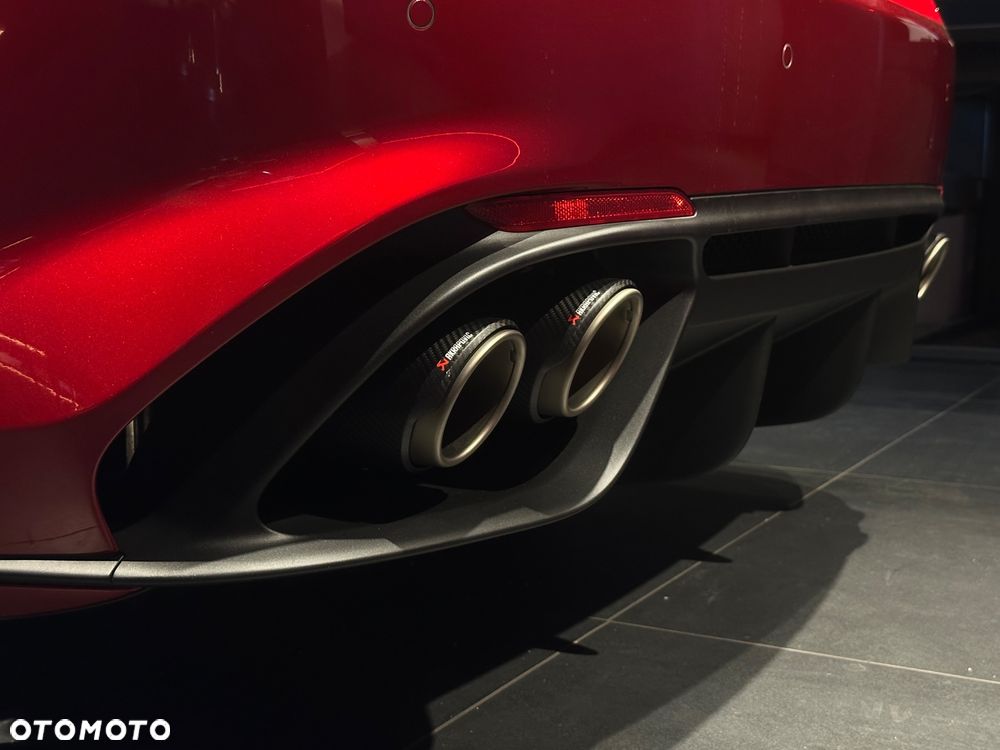 Alfa Romeo Giulia - 7