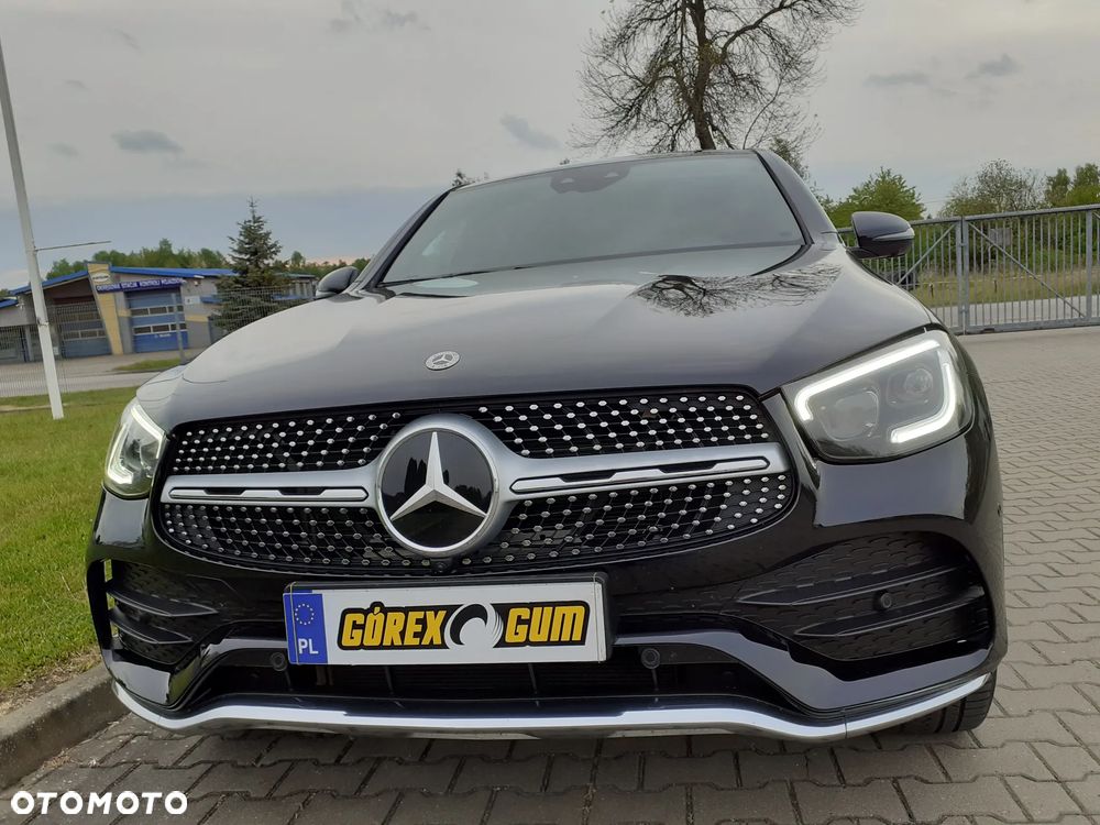 Mercedes-Benz GLC 300 d 4Matic 9G-TRONIC AMG Line Plus - 9