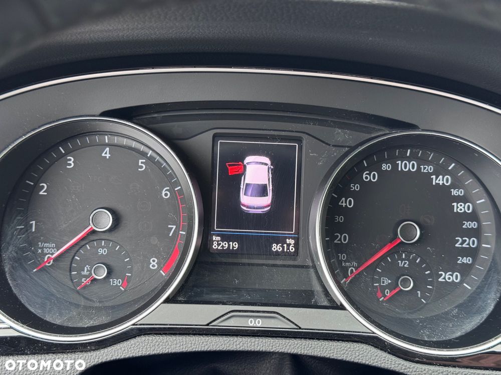 Volkswagen Passat 1.5 TSI EVO Business DSG - 11