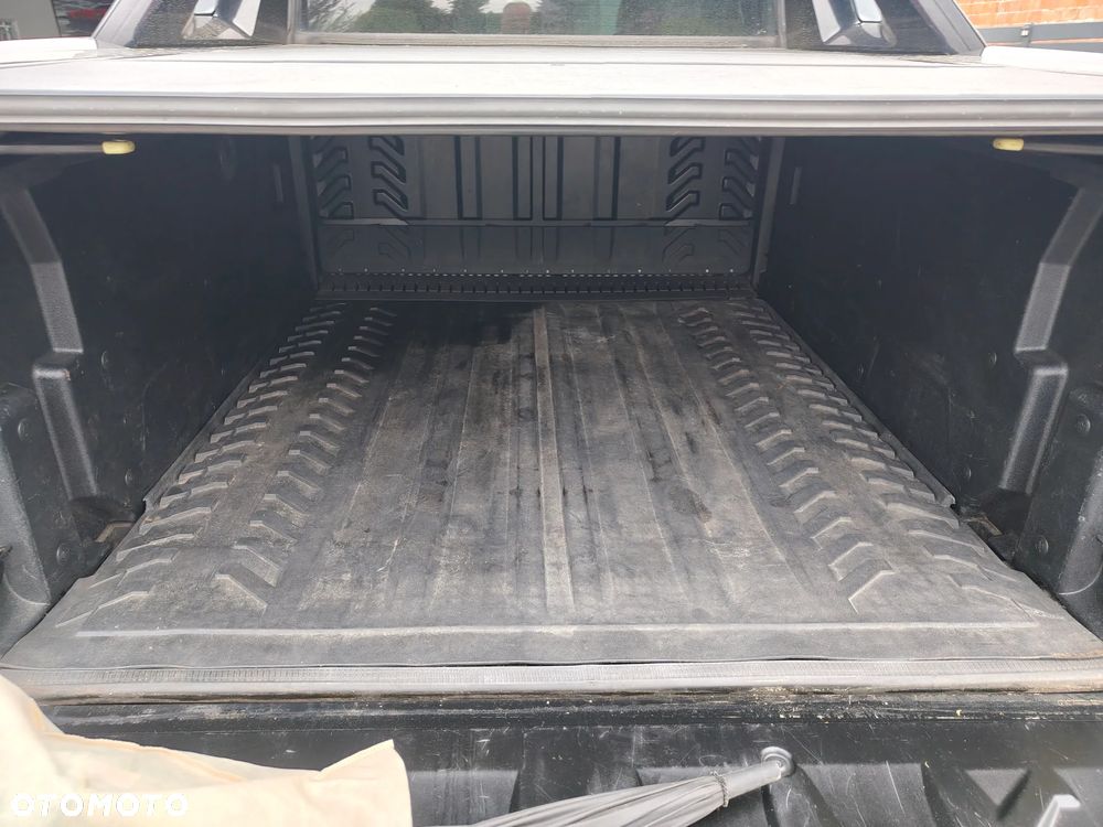 Cadillac Escalade - 6