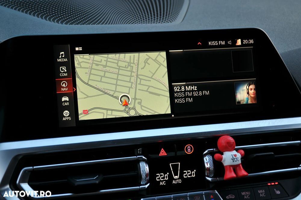 BMW Seria 3 320d AT MHEV - 16