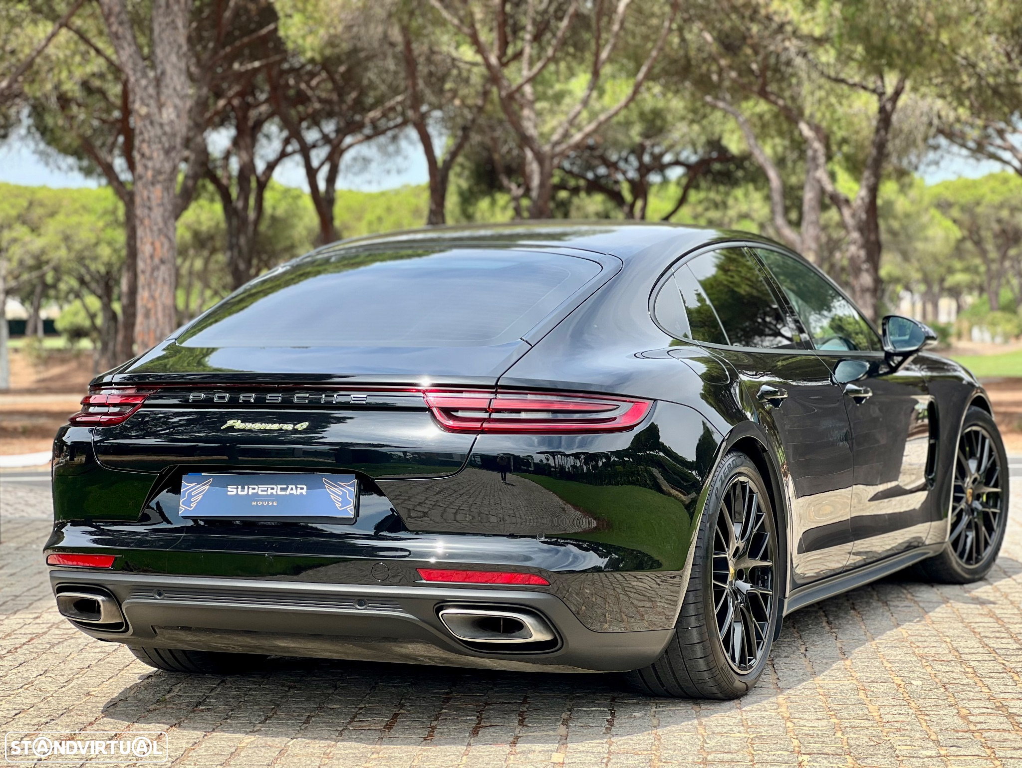 Porsche Panamera 4 E-Hybrid - 19