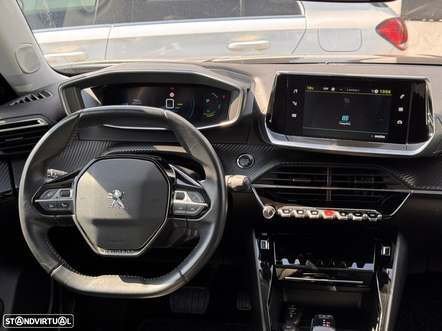 Peugeot e-2008 50 kWh Active Pack - 4