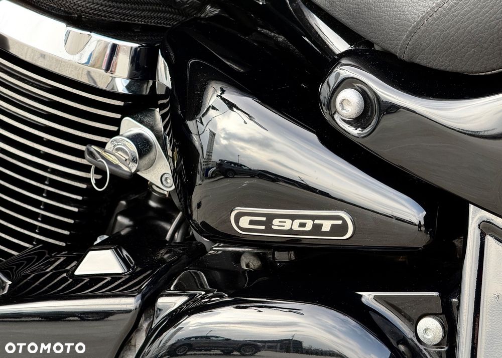 Suzuki Boulevard - 29