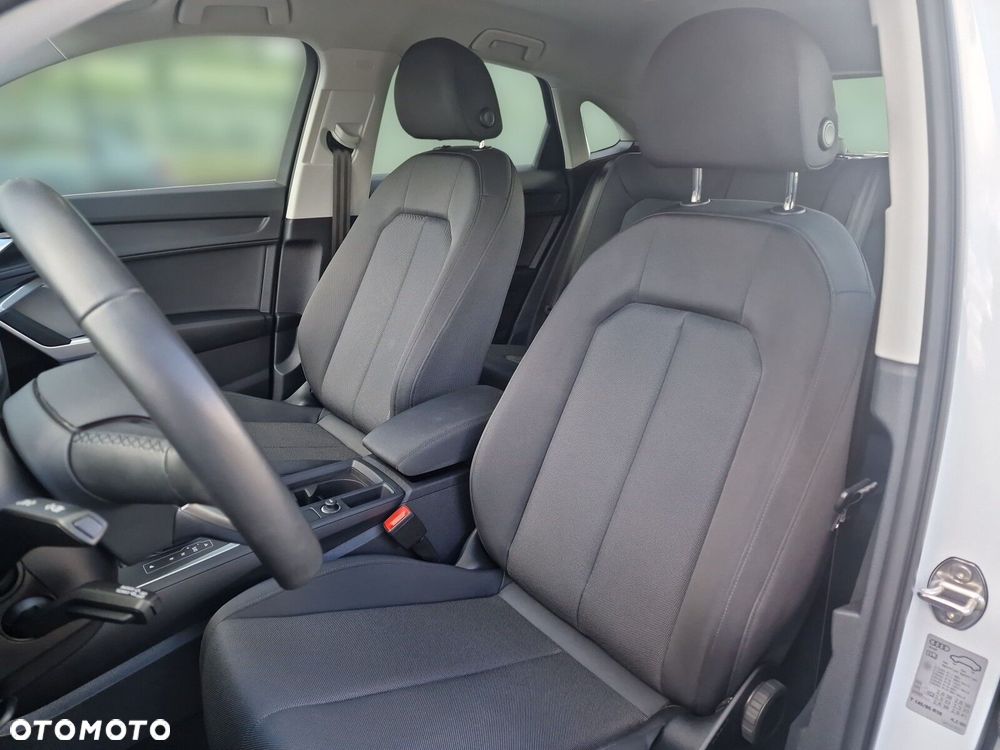 Audi Q3 Sportback 35 TFSI mHEV S tronic - 23
