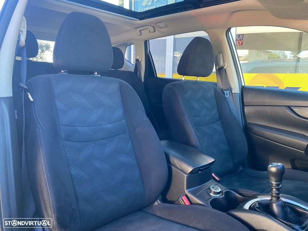 Nissan X-Trail 1.6 dCi ALL-MODE 4x4i N-Vision - 23