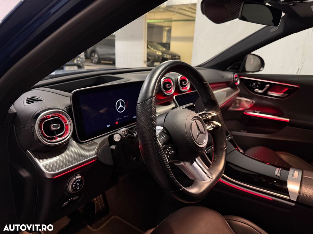 Mercedes-Benz C 300 4Matic 9G-TRONIC AMG Line Advanced - 23