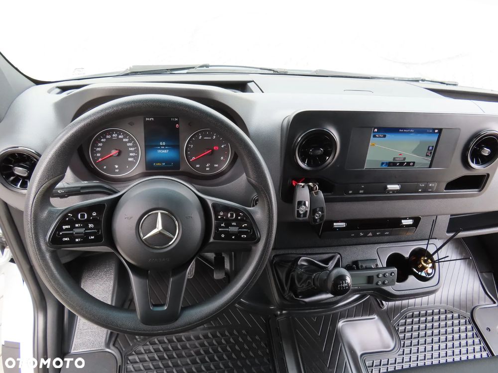 Mercedes-Benz Sprinter 314 CDI 2.2 CDI 143 KM Chłodnia -32 st.C Agregat Thermo King V300 MAX Izoterma 7 E.Palet 3612 mm LAMAR Boczne Drzwi Rozstaw Osi 3665 mm WZMACNIANY - 37