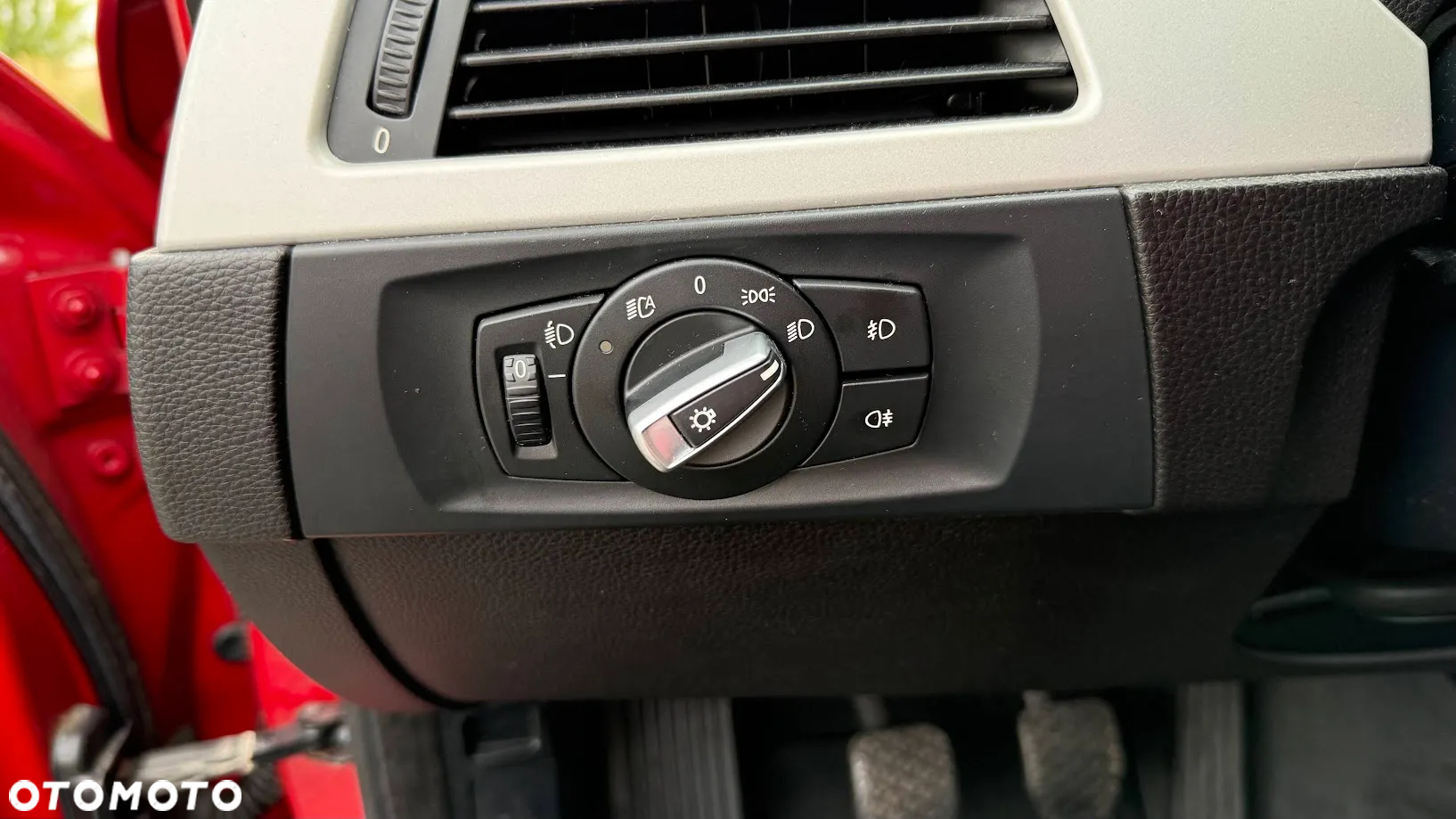 BMW Seria 3 318i Edition Sport - 10