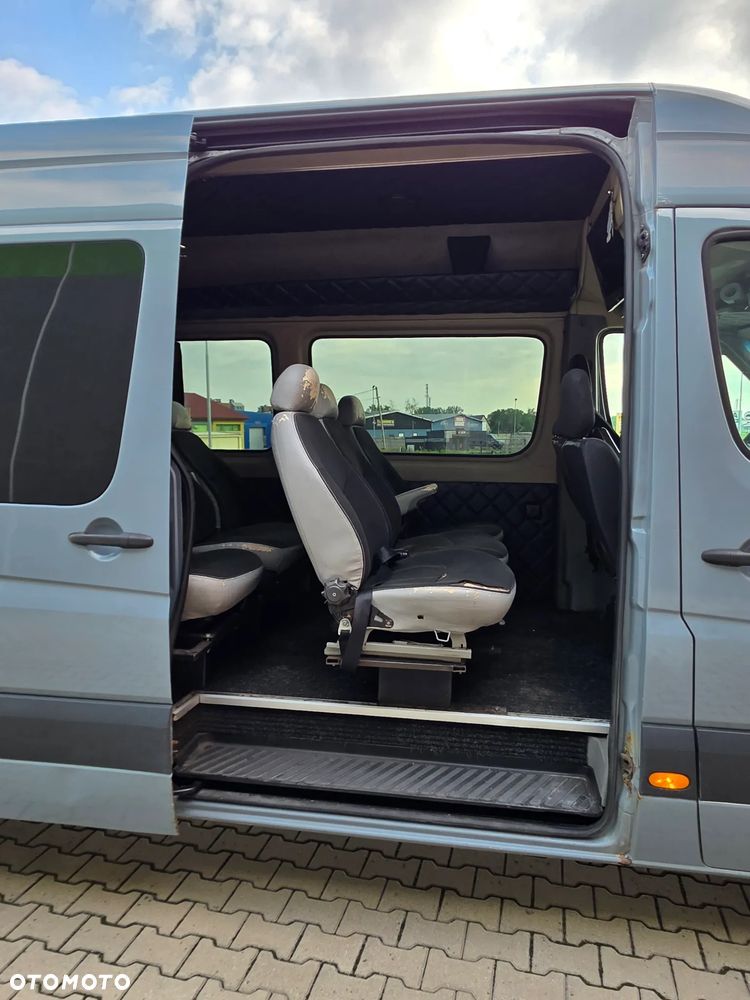 Mercedes-Benz Sprinter 906.213 - 25