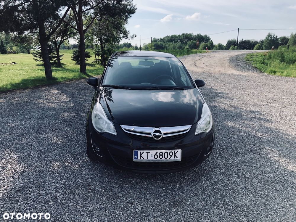 Opel Corsa 1.2 16V Cosmo - 11