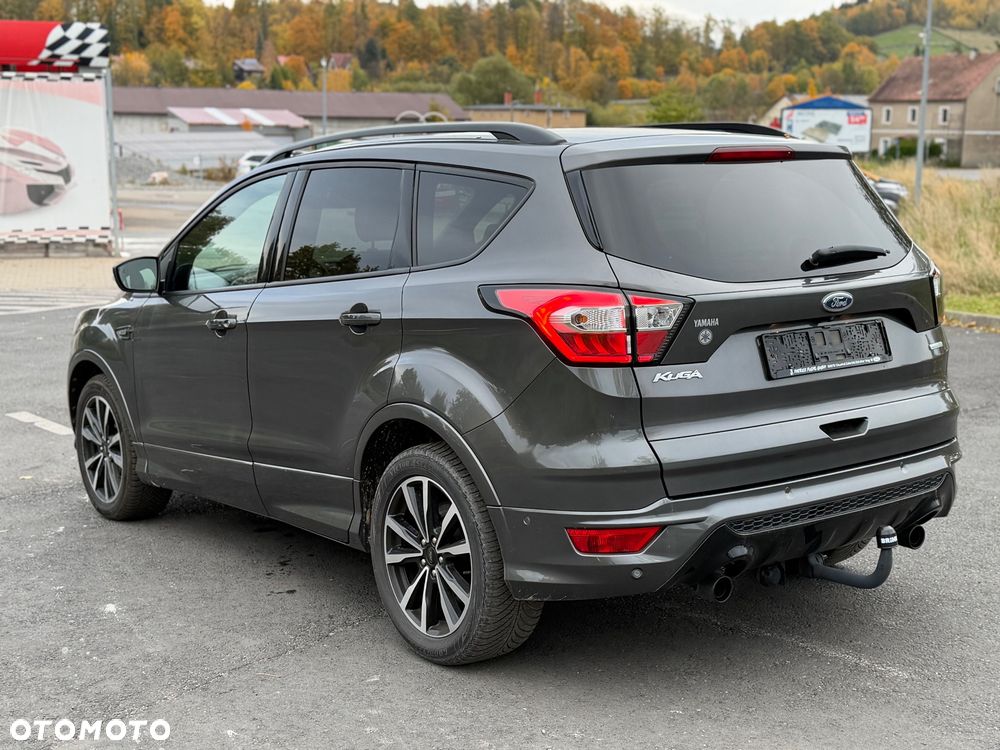 Ford Kuga 1.5 EcoBoost FWD ST-Line - 18
