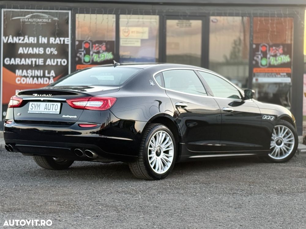 Maserati Quattroporte - 5