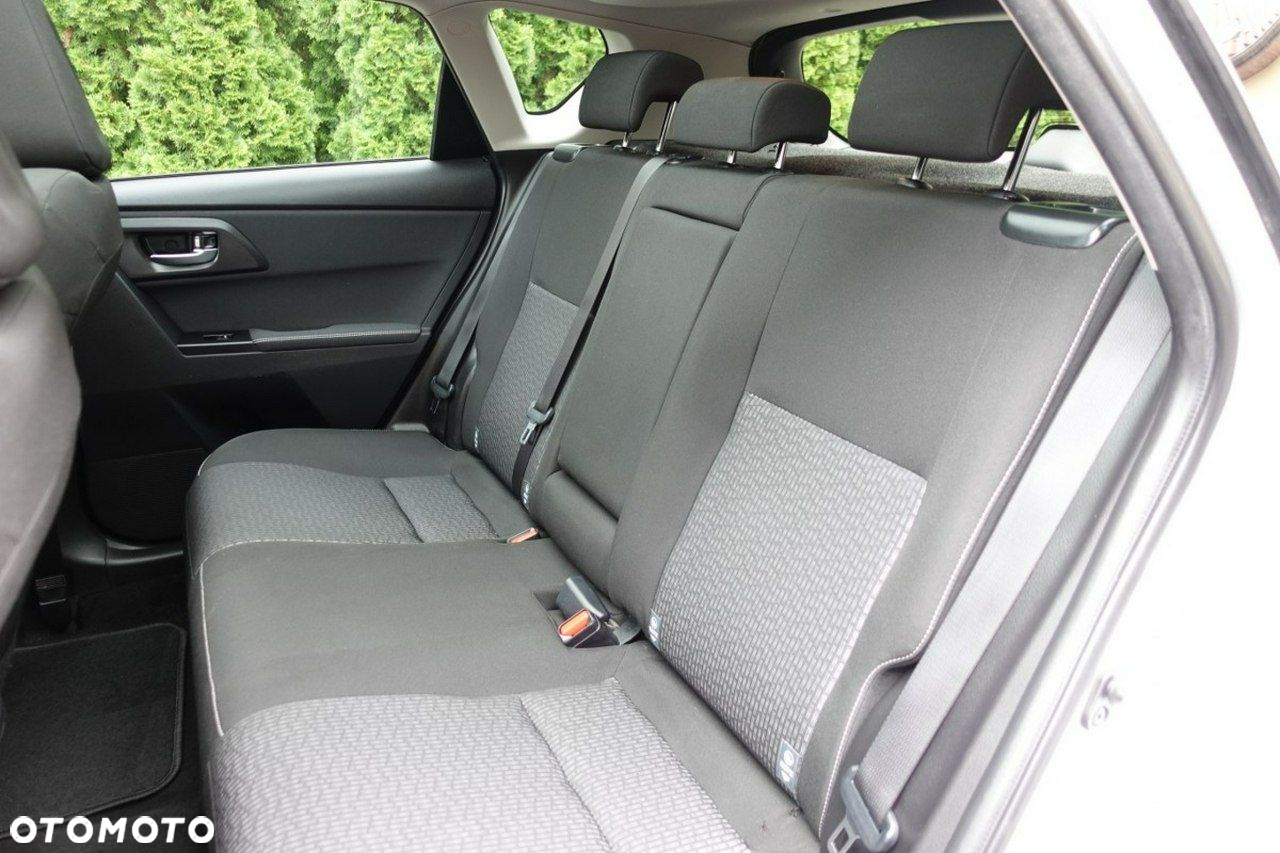 Toyota Auris - 23