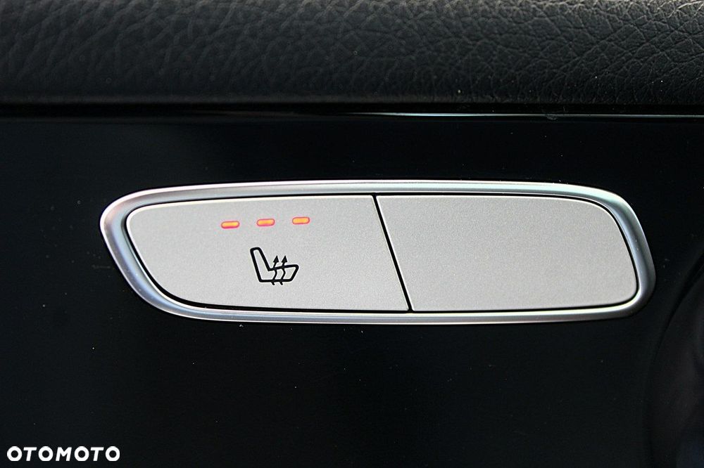 Mercedes-Benz GLC - 22