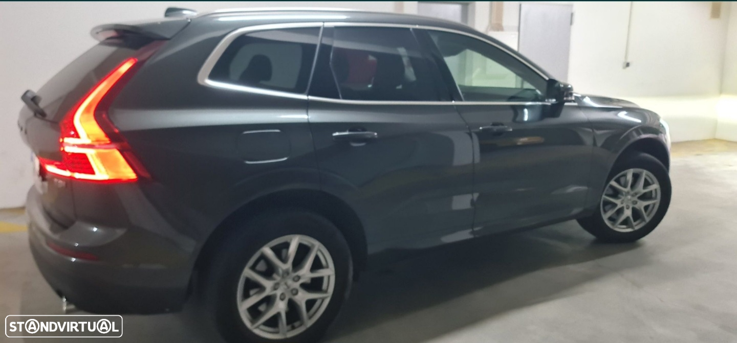 Volvo XC 60 2.0 T8 PHEV Momentum Plus AWD - 7