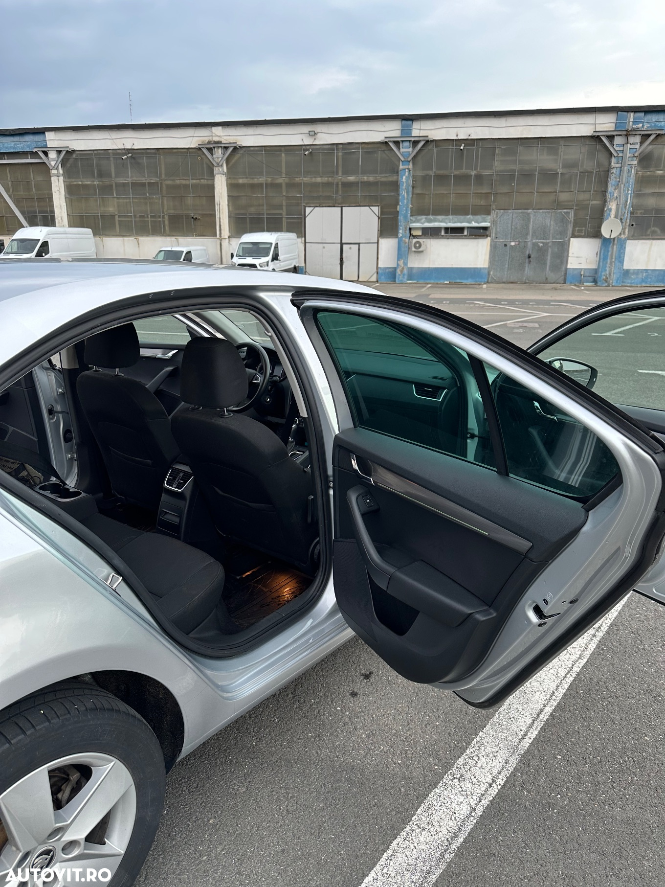 Skoda Octavia 2.0 TDI DSG 4X4 Style - 18