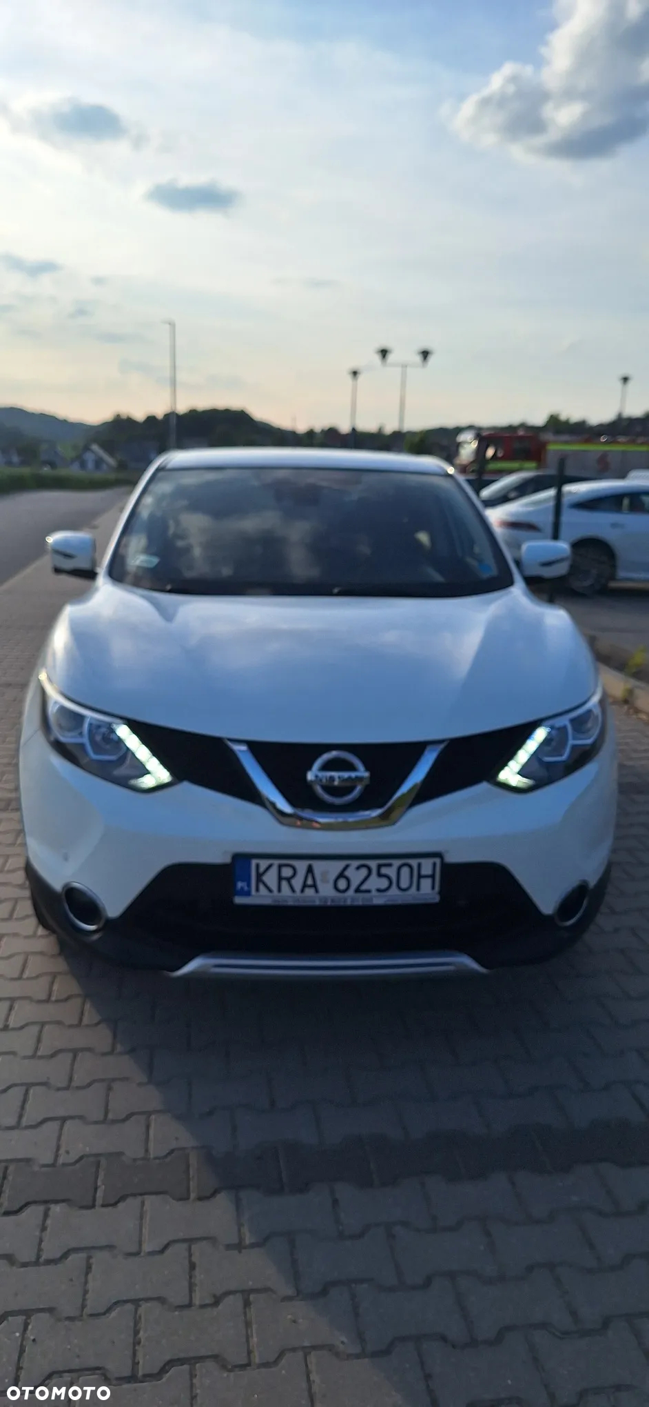 Nissan Qashqai 1.2 DIG-T N-Connecta - 2