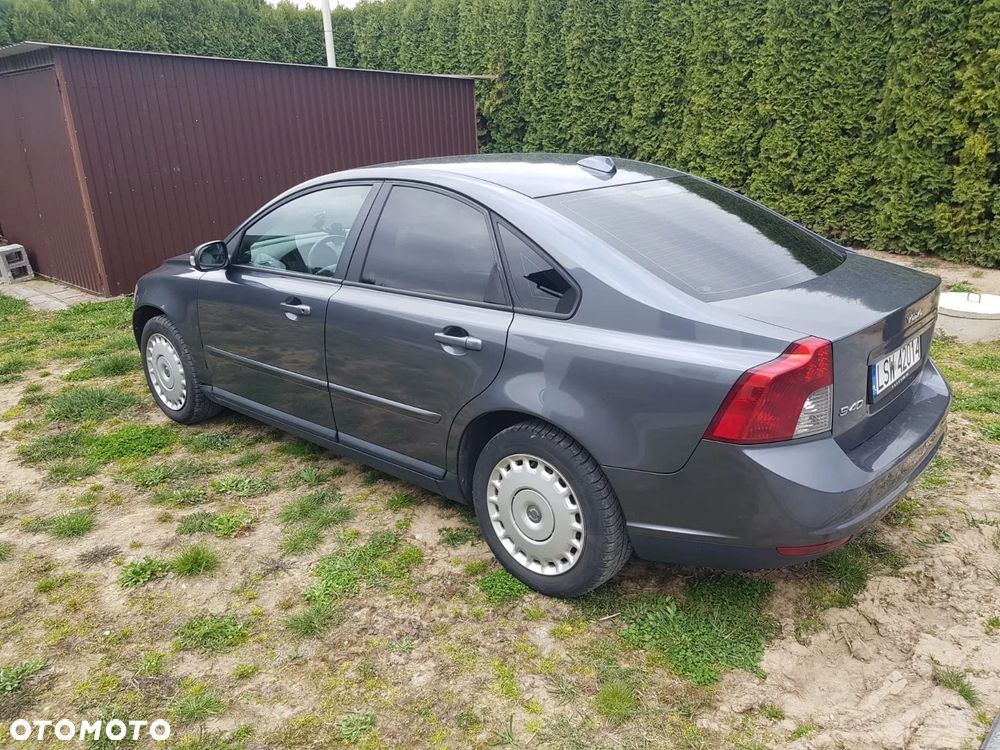 Volvo S40 2.0D Momentum - 6