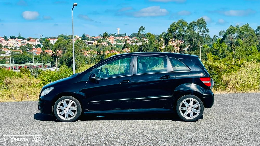 Mercedes-Benz B 150 Standard - 10