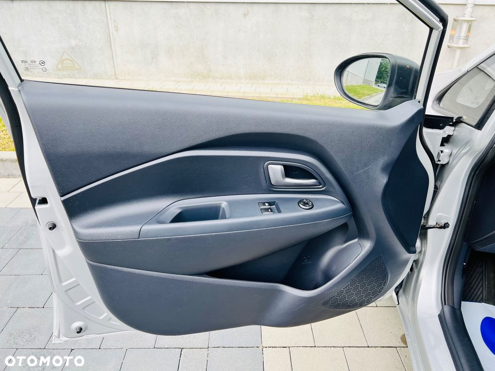 Kia Rio 1.2 Attract - 21