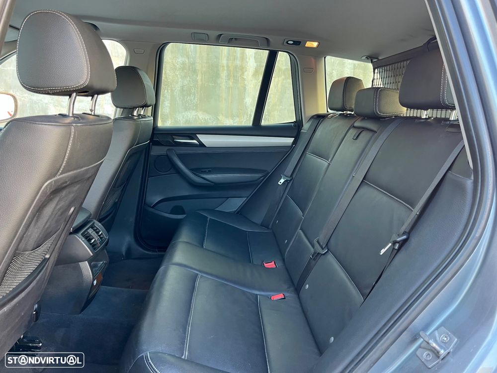 BMW X3 xDrive20d Edition Exclusive - 20