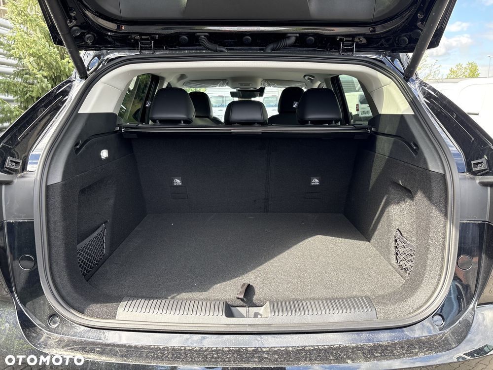 MG HS 1.5T HEV+ Exclusive - 11