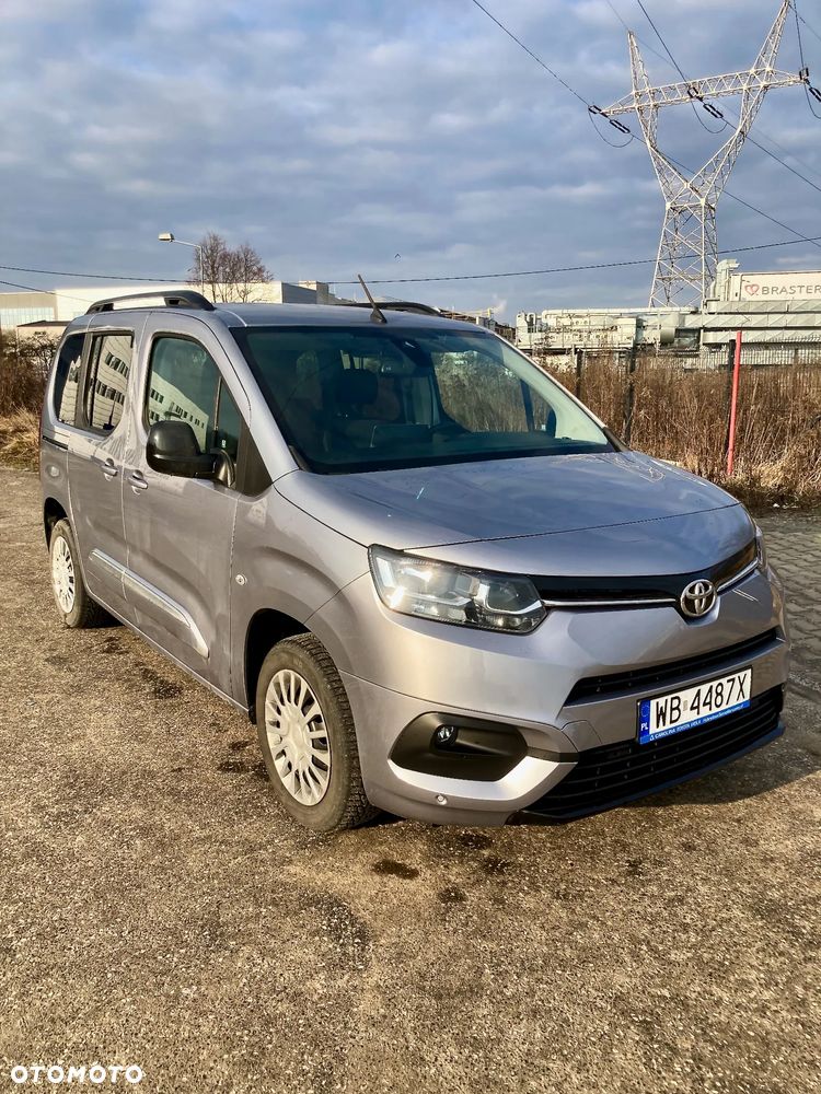 Toyota Proace City Verso 1.2 D-4T Family - 2