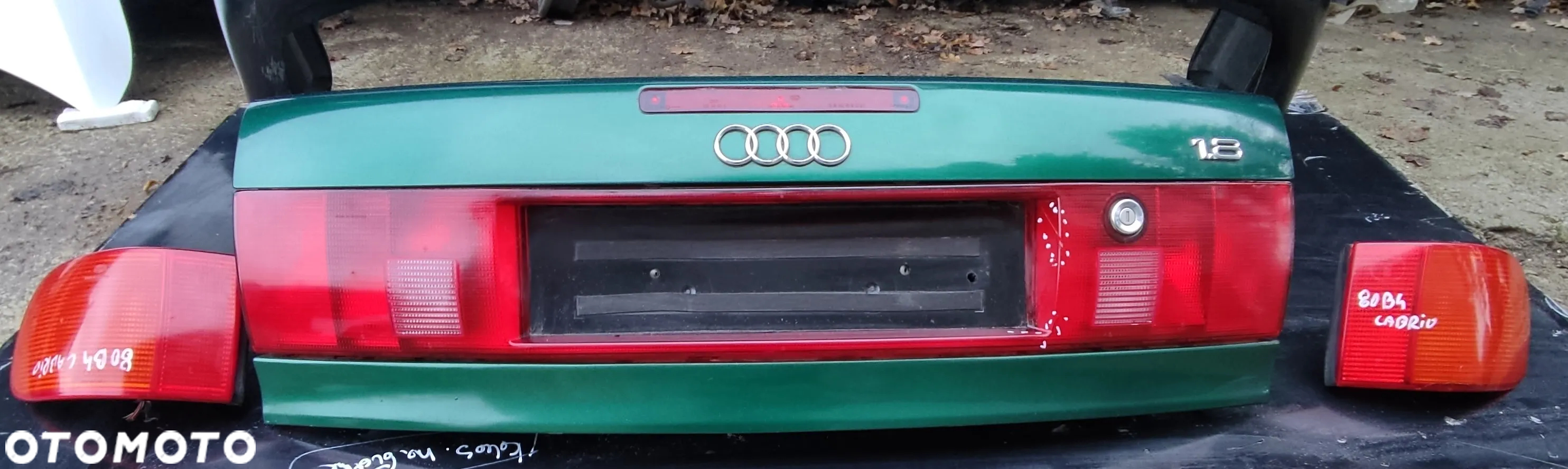 AUDI 80 B4 CABRIO KLAPA BAGAŻNIKA LAMPA PRAWA LEWA 8g0945096 8g0945095 - 2