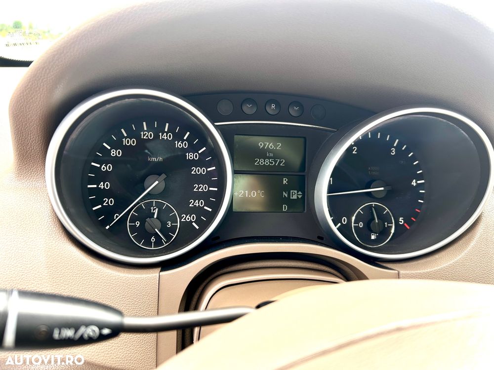 Mercedes-Benz ML - 11