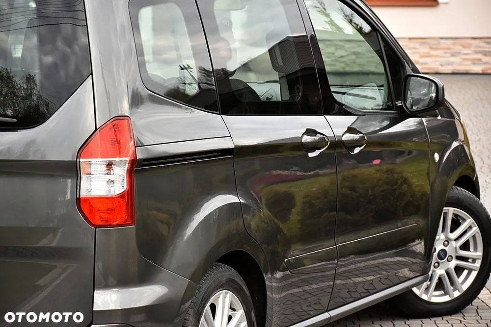 Ford Tourneo Courier 1.5 TDCi Trend - 9