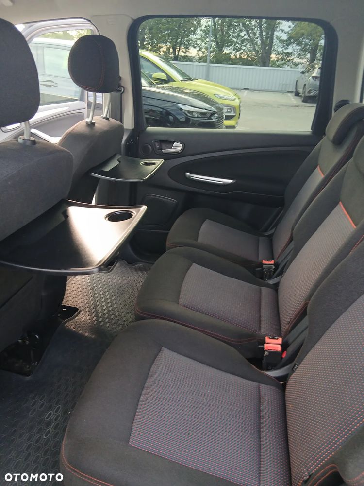 Ford Galaxy 2.0 Titanium - 14