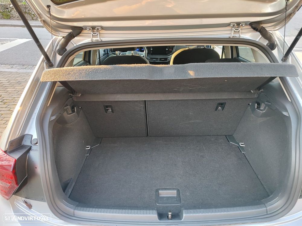 VW Polo 1.0 TSI Confortline DSG - 14