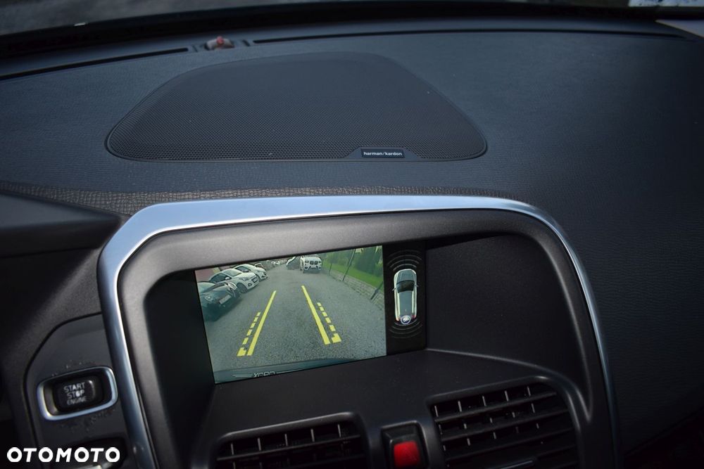 Volvo XC 60 - 13