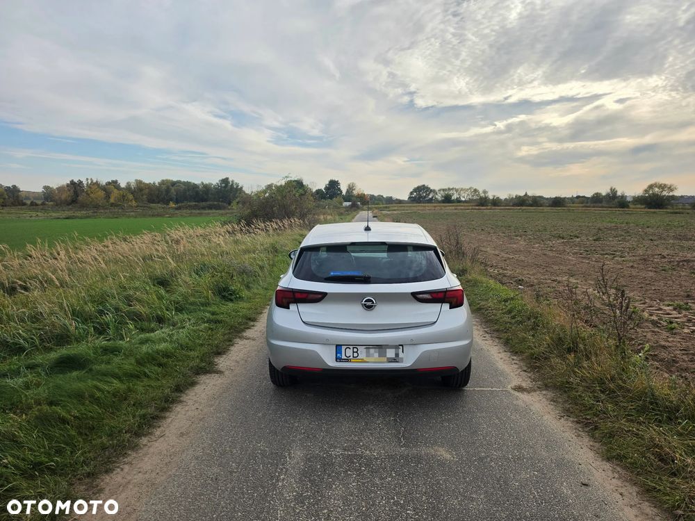 Opel Astra 2016 photo 5
