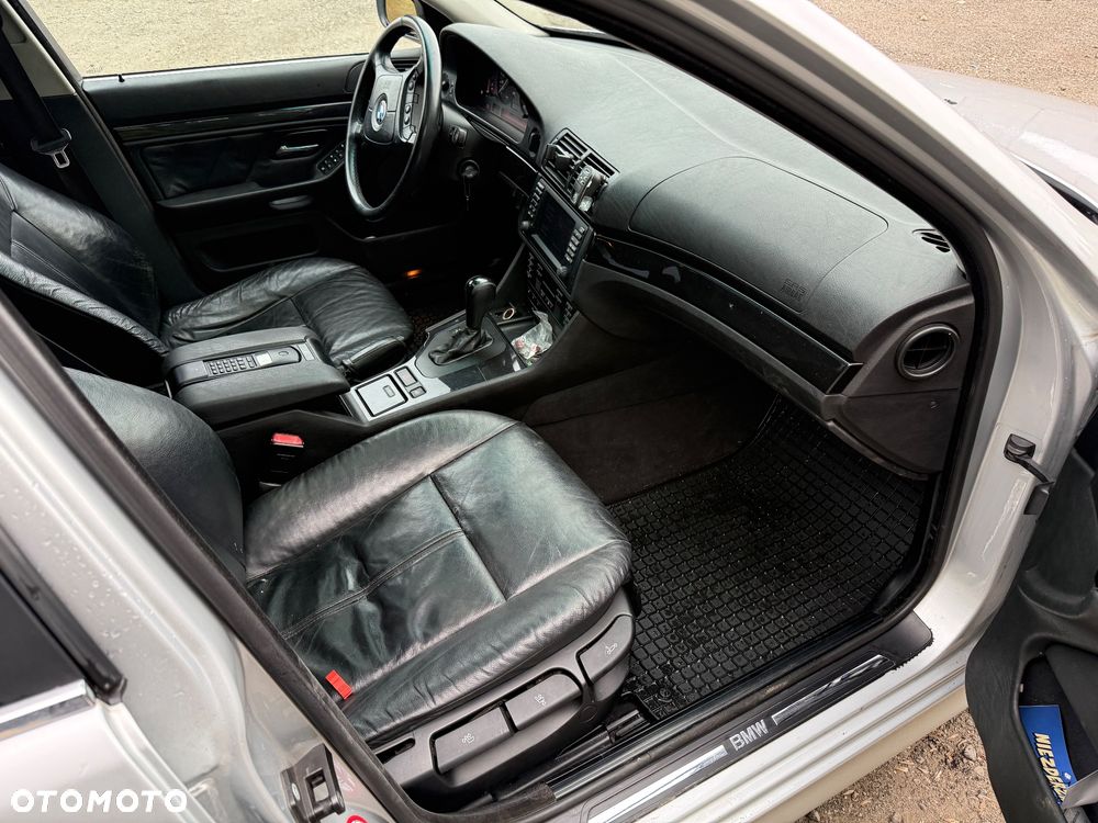 BMW Seria 5 - 15
