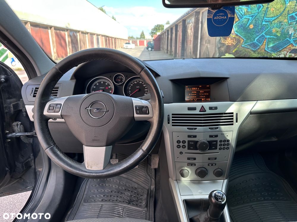 Opel Astra 1.6 Edition - 10
