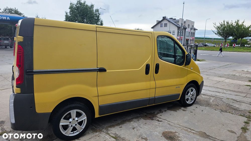 Renault Trafic - 6