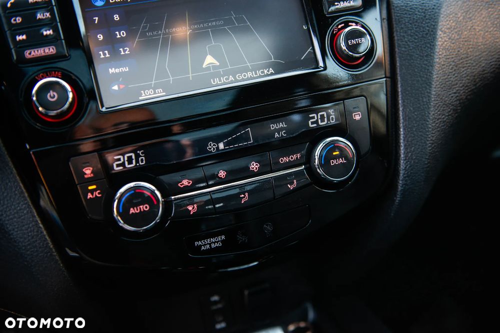 Nissan X-Trail 1.6 DCi Tekna - 25